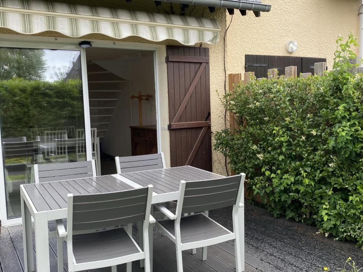 Charmant Cottage 2P Avec Jardin Et Wifi, A 2 Pas De La Plage De Cabourg - Fr-1-487-285 Екстер'єр фото